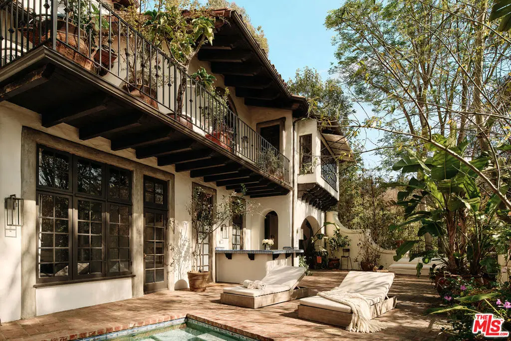 2729 Nichols Canyon Road, Los Angeles, CA 90046 - Image #1