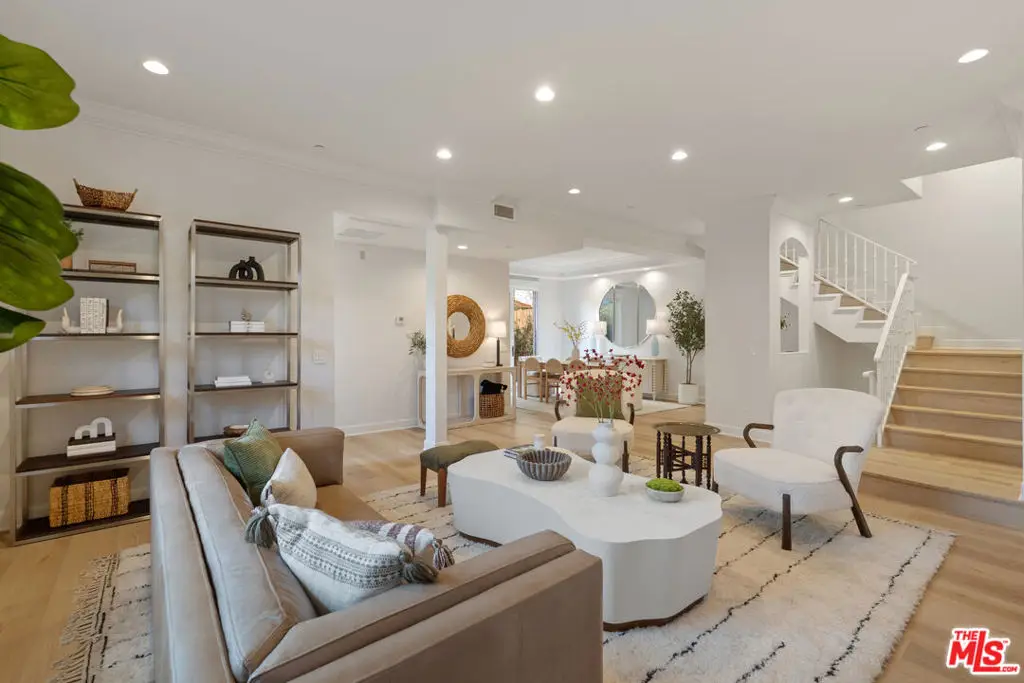 1032 3rd Street #101, Santa Monica, CA 90403 - Image #1