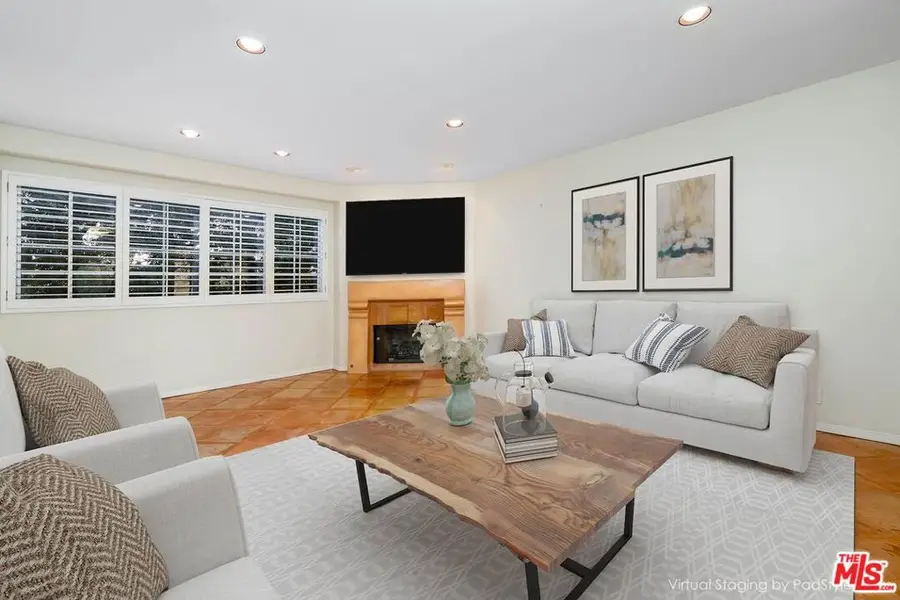 1827 Barry Avenue #2, Los Angeles, CA 90025 - #2