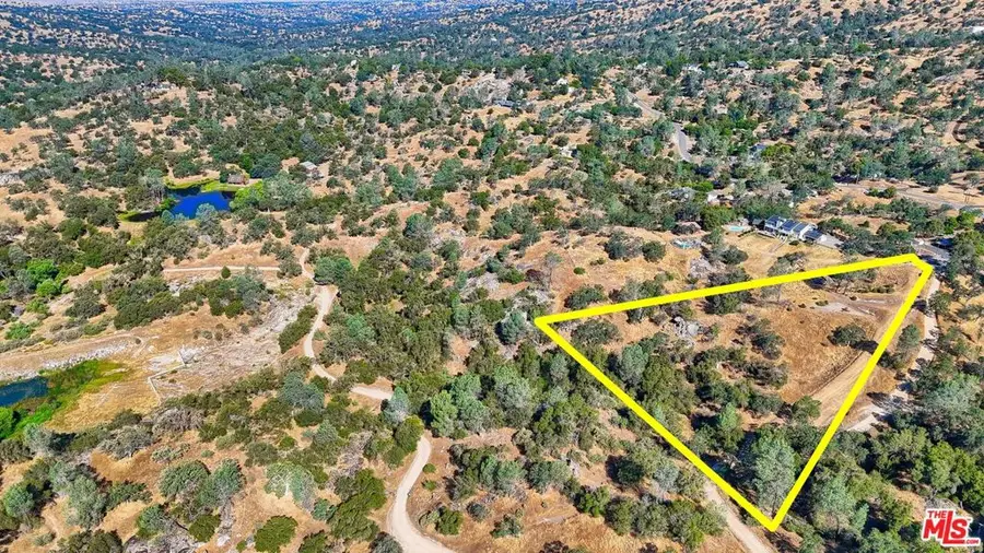 1758 Long Hollow Lane, Coarsegold, CA 93614 - Image #3
