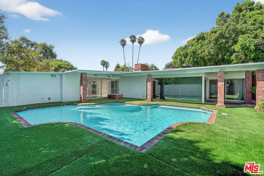 2042 Linda Flora Drive, Los Angeles, CA 90077 - Image #3