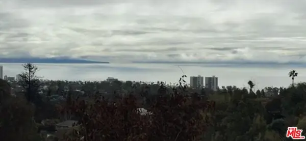 14722 Oracle Place, Pacific Palisades, CA 90272