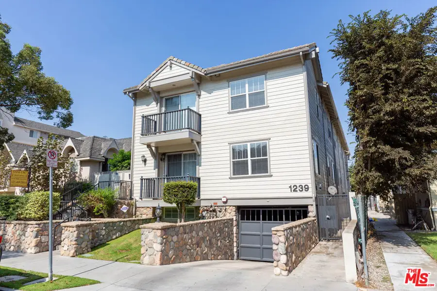 1239 W 30th Street, Los Angeles, CA 90007 - #2