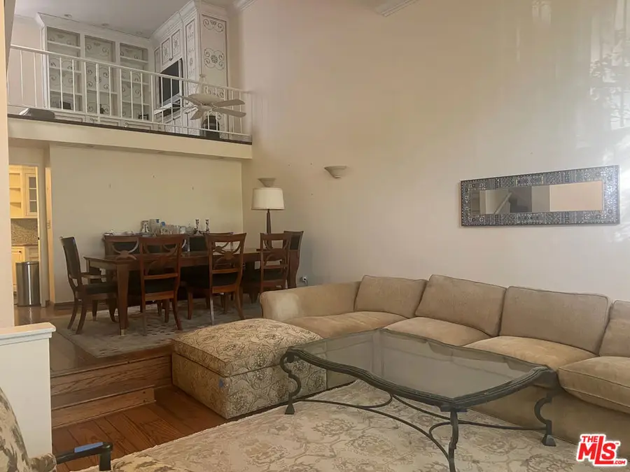 8611 Burton Way #6, Los Angeles, CA 90048 - Image #2