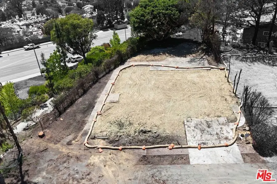 17138 Avenida De La Herradura, Pacific Palisades, CA 90272 - #2