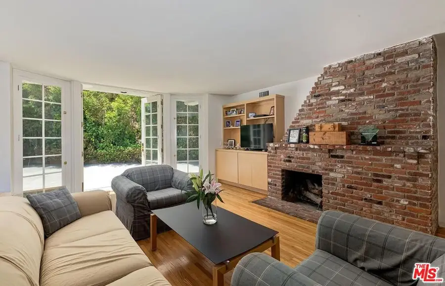 1041 Chantilly Road, Los Angeles, CA 90077 - #2