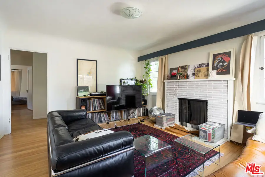 1427 Euclid Street, Santa Monica, CA 90404 - #2