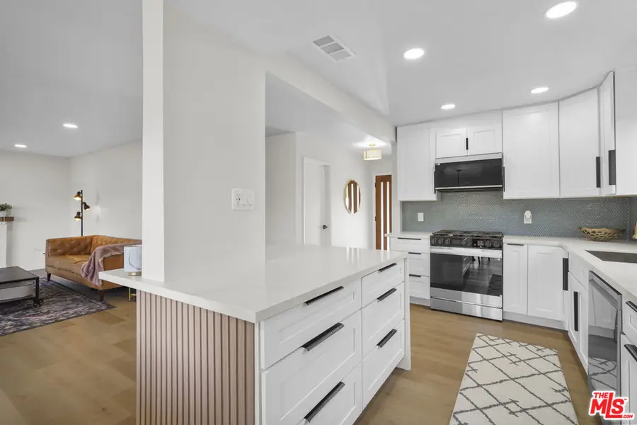 531 Benson Way, Thousand Oaks, CA 91360 - #3