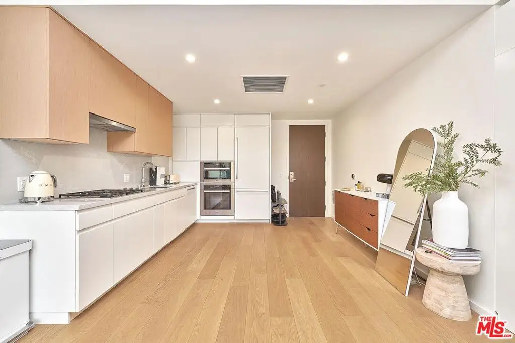 877 Francisco Street #1207, Los Angeles, CA 90017 - #1