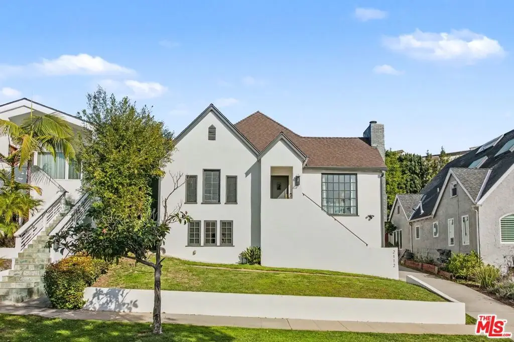 2112 Linnington Avenue, Los Angeles, CA 90025 - #1