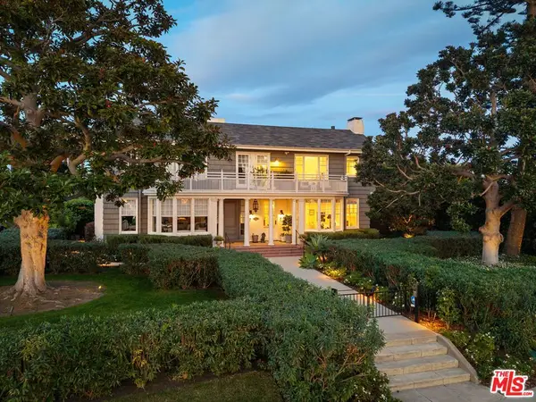 401 Ocean Avenue #2, Santa Monica, CA 90402