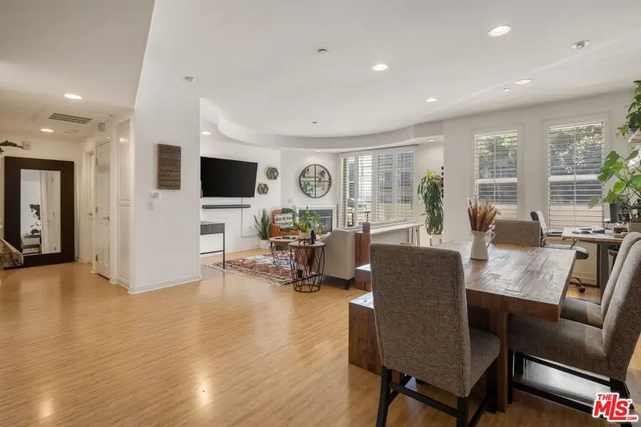 4400 Cartwright Avenue #102, North Hollywood, CA 91602 - #3