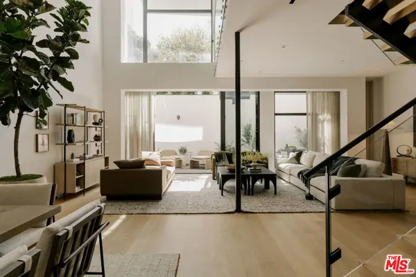 702 N Doheny Drive #TH5, West Hollywood, CA 90069