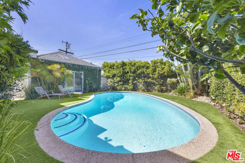 8333 Chase Avenue, Los Angeles, CA 90045 - #1