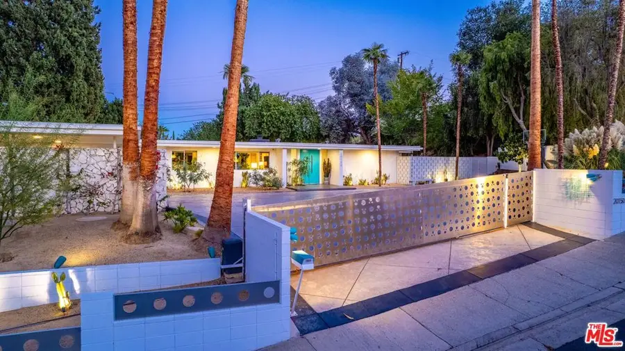 20150 Delita Drive, Woodland Hills, CA 91364 - #3