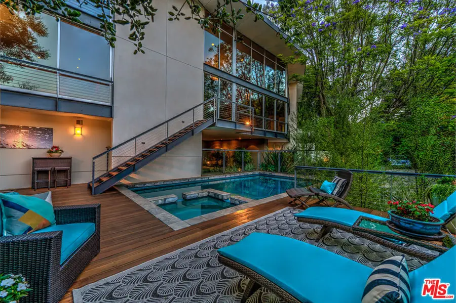 2207 Bowmont Drive, Beverly Hills, CA 90210 - #3
