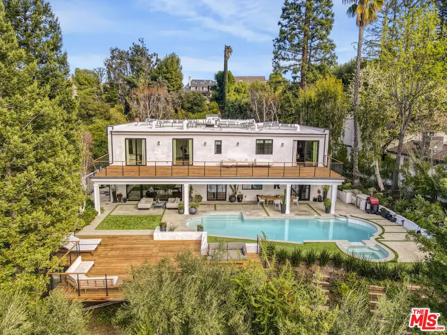 18321 Lake Encino Drive, Encino, CA 91316 - #2