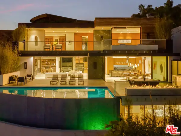 9410 Sierra Mar Place, Los Angeles, CA 90069