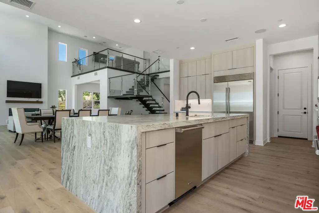 11091 Woodcrest Court, Chatsworth, CA 91311 - #1