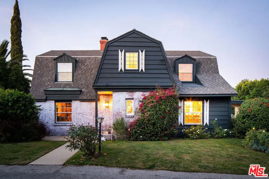 14321 Valerio Street, Van Nuys, CA 91405 - Image #3