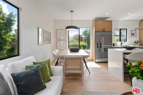 838 N Mansfield Avenue #201, Los Angeles, CA 90038