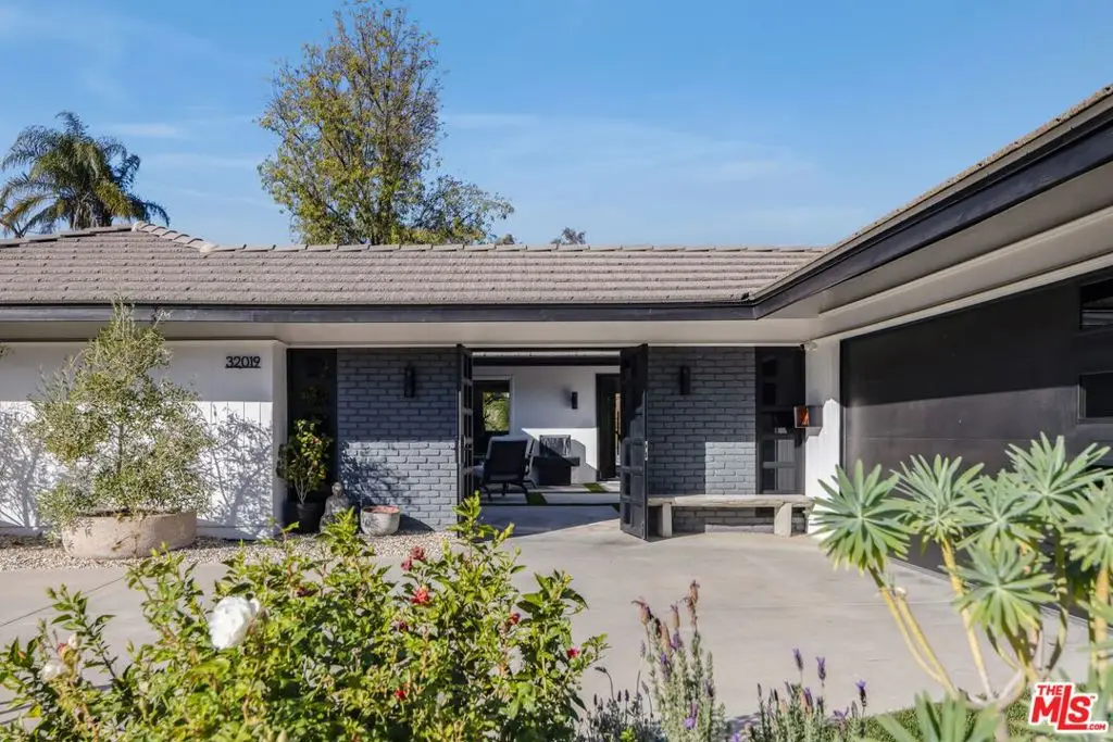32019 Royceton Court, Westlake Village, CA 91361 - #1