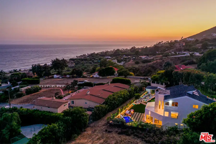 31271 Bailard Road, Malibu, CA 90265 - Image #2