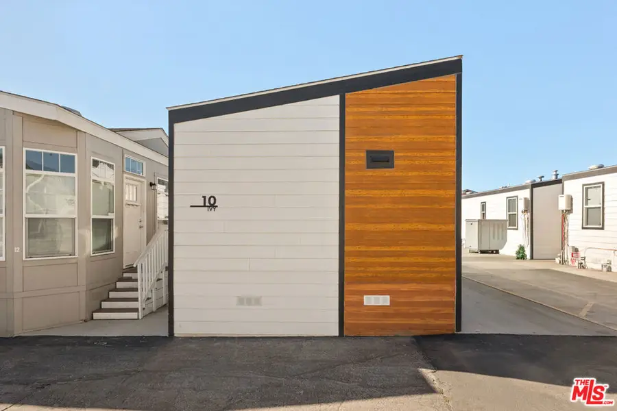 8250 Lankershim Boulevard #130, North Hollywood, CA 91605 - #3