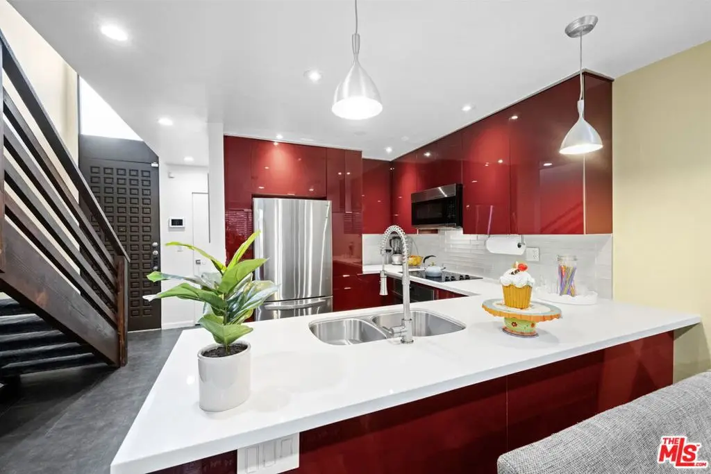 5951 Canterbury Drive #20, Culver City, CA 90230 - Image #1