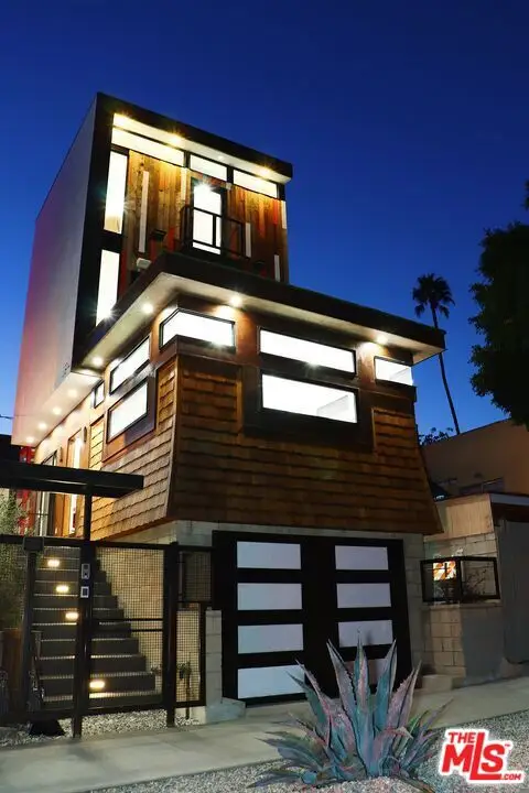 Address Withheld By Seller, Los Angeles, CA 90038 - #2