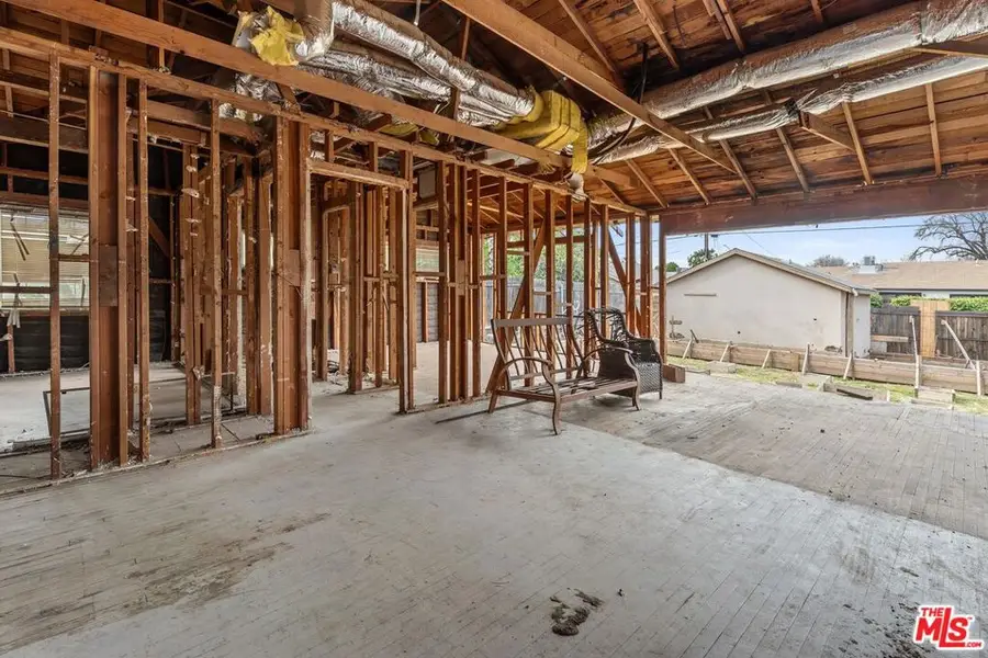 7439 Mason Avenue, Winnetka, CA 91306 - #3