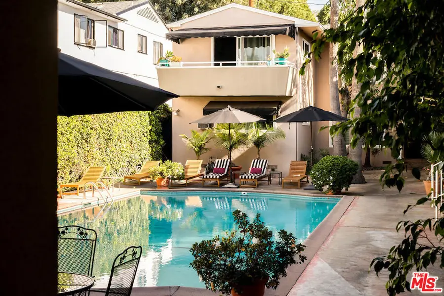 1330 N Crescent Heights Boulevard #2, West Hollywood, CA 90046 - Image #2