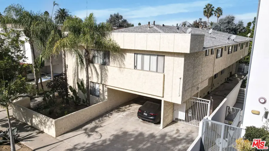 1133 S Spaulding Avenue #4, Los Angeles, CA 90019 - #3