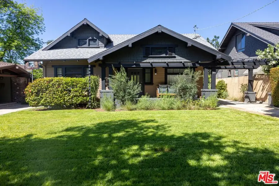 889 N Chester Avenue, Pasadena, CA 91104 - #3