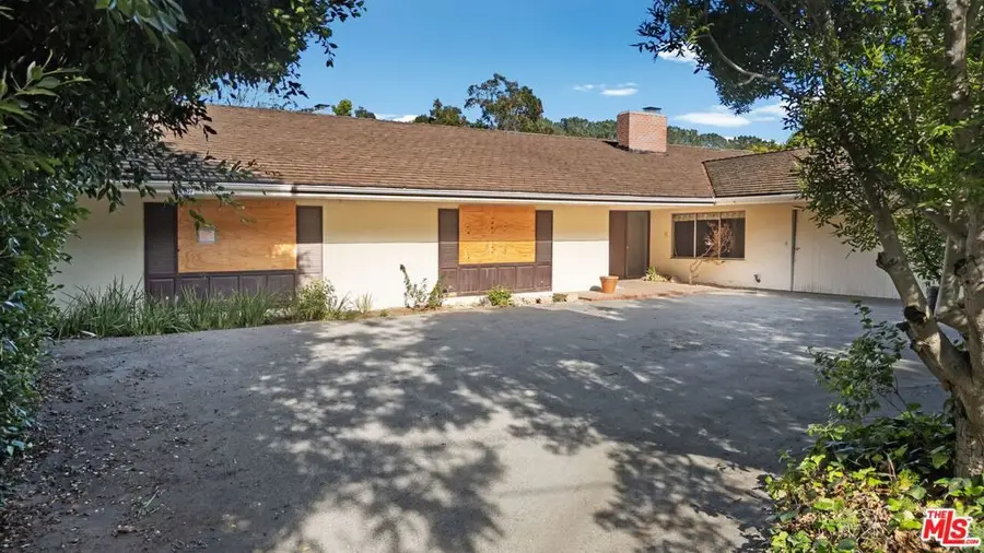 12637 Homewood Way, Los Angeles, CA 90049 - #2