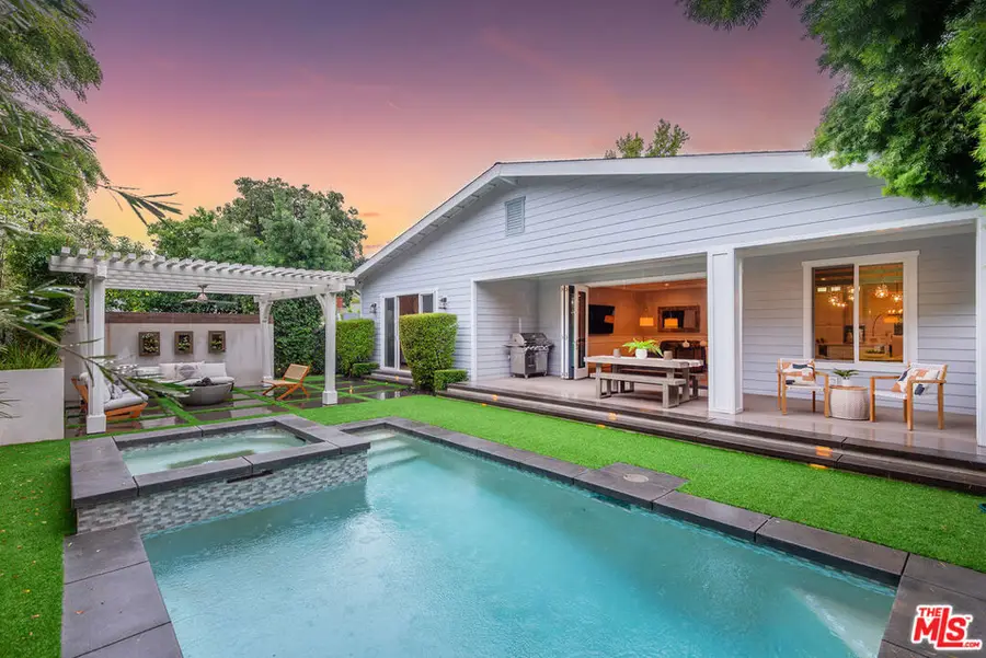 4616 Ventura Canyon Avenue, Sherman Oaks, CA 91423 - #3
