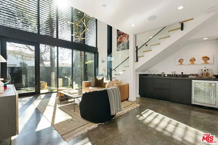 303 Venice Way, Venice, CA 90291 - #2