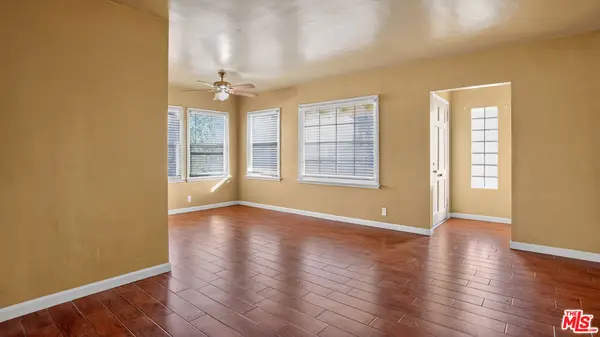 906 2nd Street, Bakersfield, CA 93304