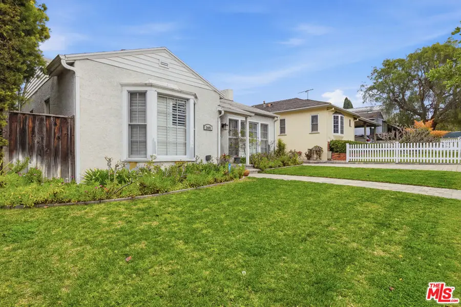 2405 33rd Street, Santa Monica, CA 90405 - #3