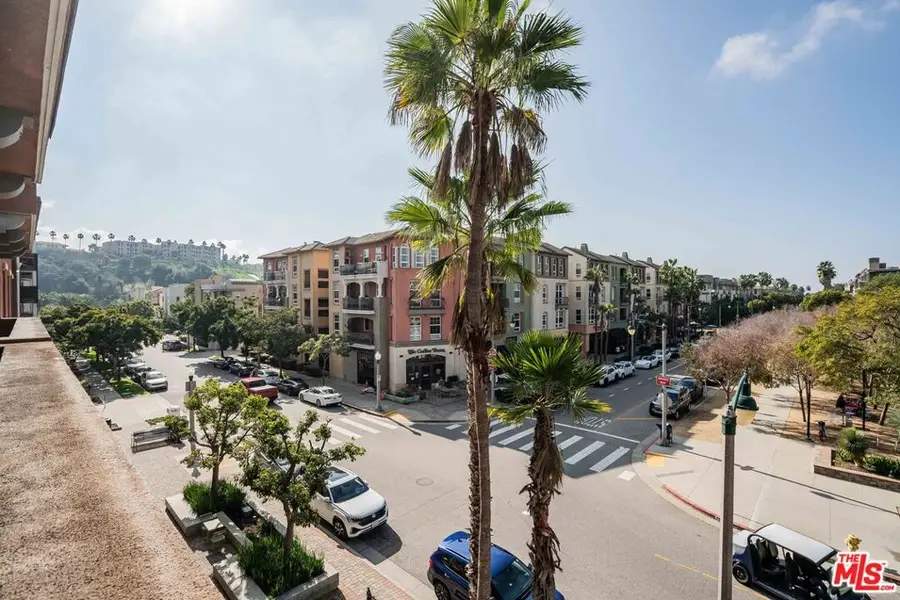 6020 Seabluff Drive #338, Playa Vista, CA 90094 - Image #2