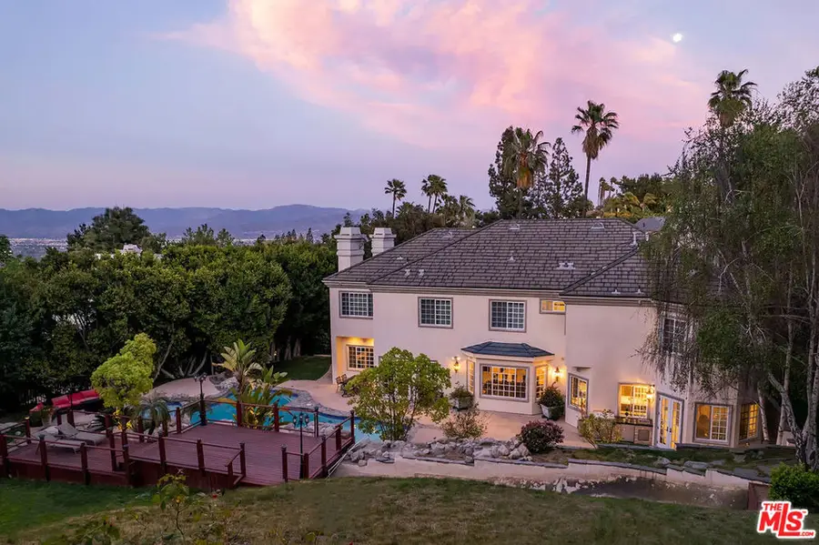 14132 Beresford Road, Beverly Hills, CA 90210 - Image #2