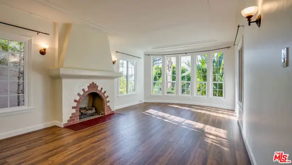 1306 S Longwood Avenue, Los Angeles, CA 90019