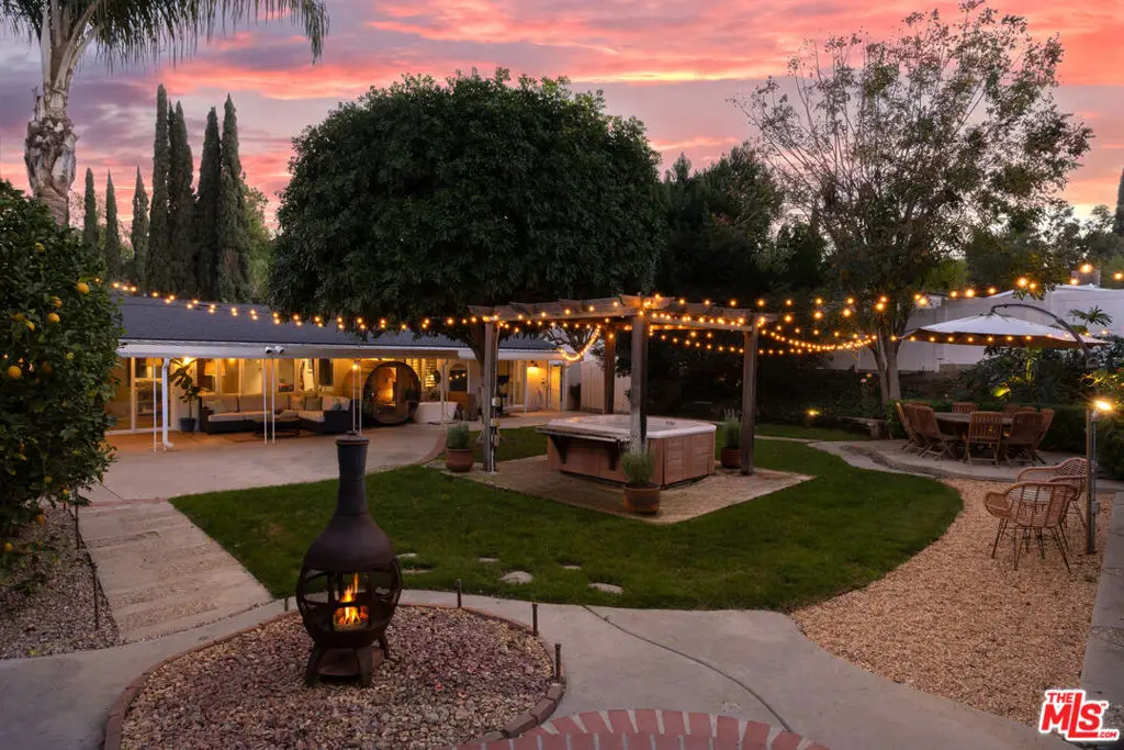 20523 Miranda Place, Woodland Hills, CA 91367 - #1