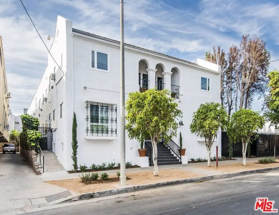 1439 N Curson Avenue, Los Angeles, CA 90046 - Image #2