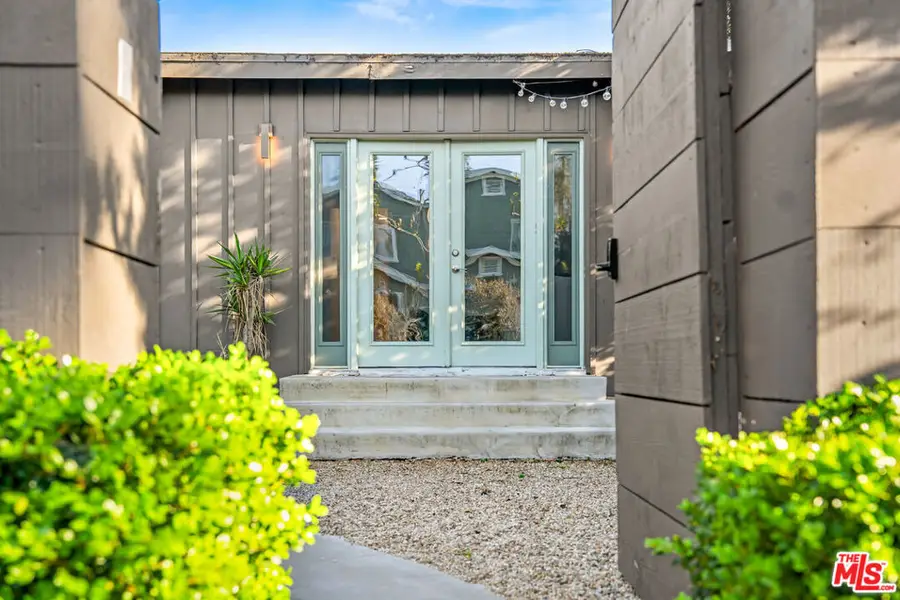 830 Palms Boulevard, Venice, CA 90291 - Image #3