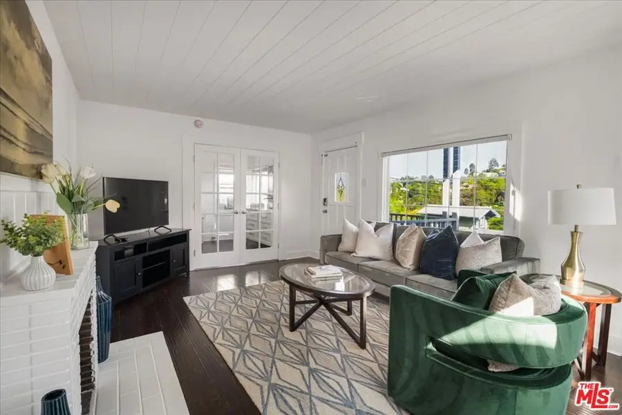 2951 Park Center Drive, Los Angeles, CA 90068 - #3