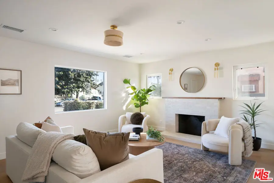 4617 10th Avenue, Los Angeles, CA 90043 - #3