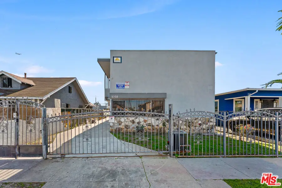 1318 W 90th Street, Los Angeles, CA 90044 - #3