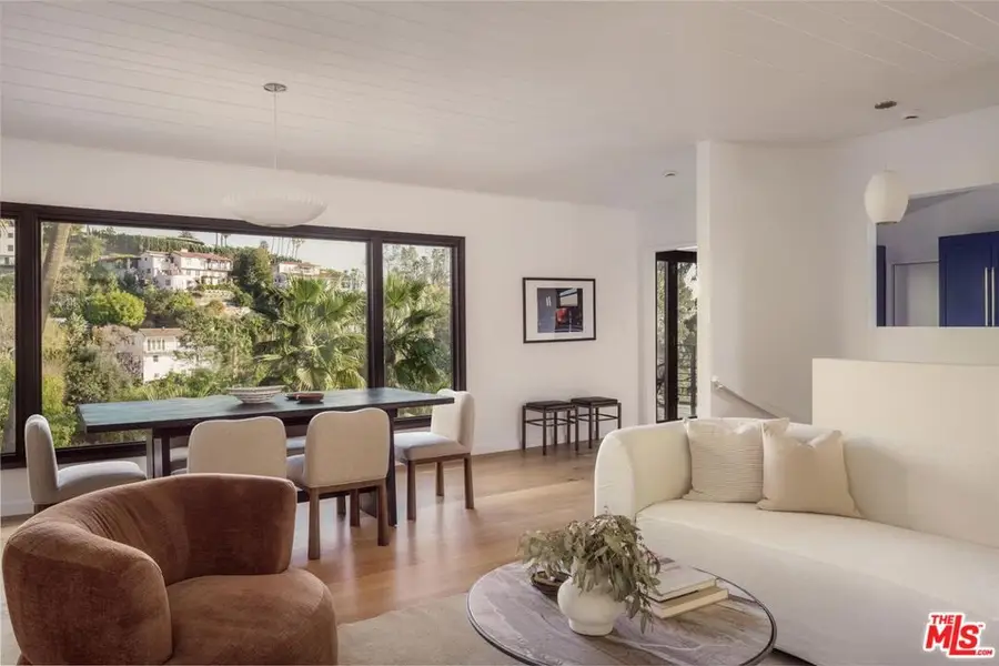 5692 Holly Oak Drive, Los Angeles, CA 90068 - Image #2