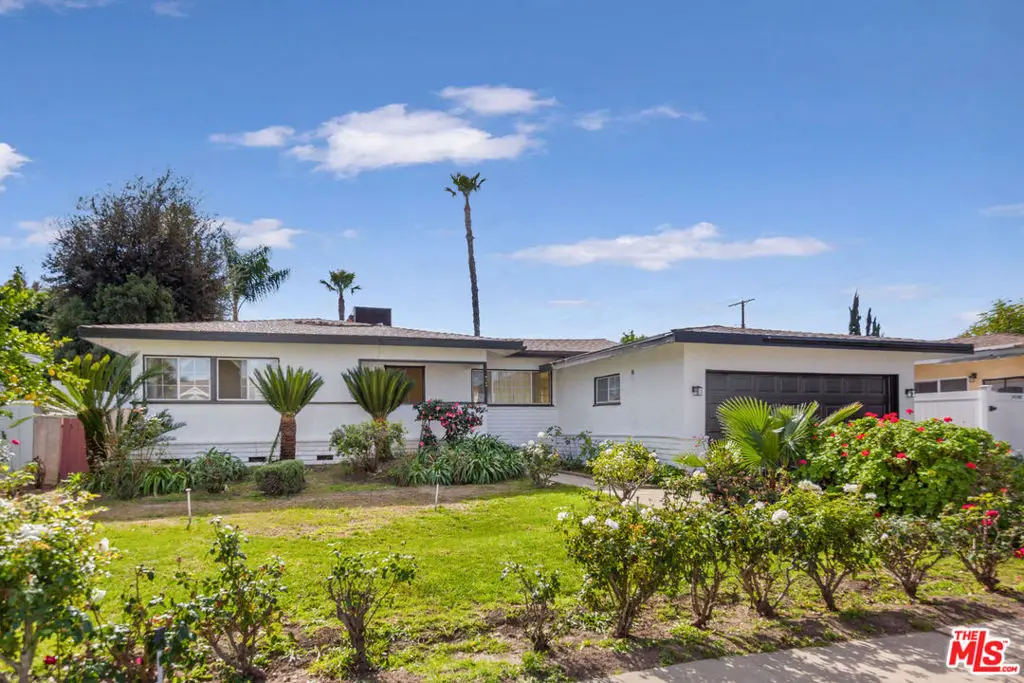 19168 Erwin Street, Tarzana, CA 91335 - #1